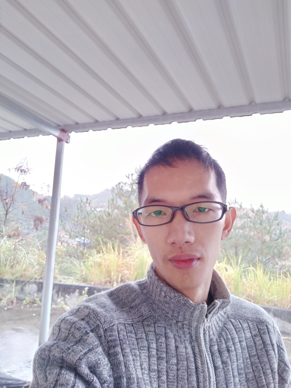 单身汉的第一张照片--龙岩相亲网