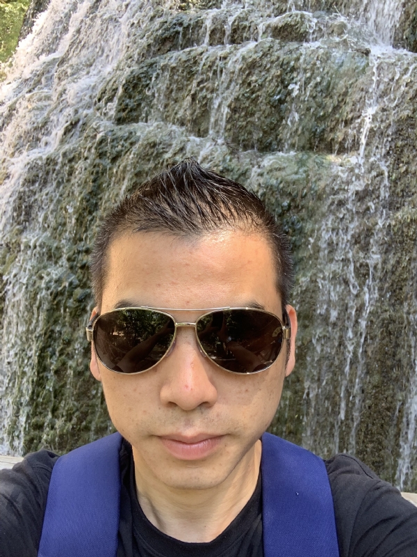 高兴的第二张照片--龙岩相亲网