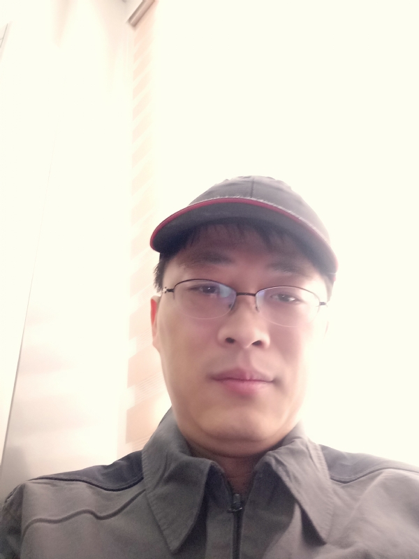 小马哥的第一张照片--龙岩相亲网