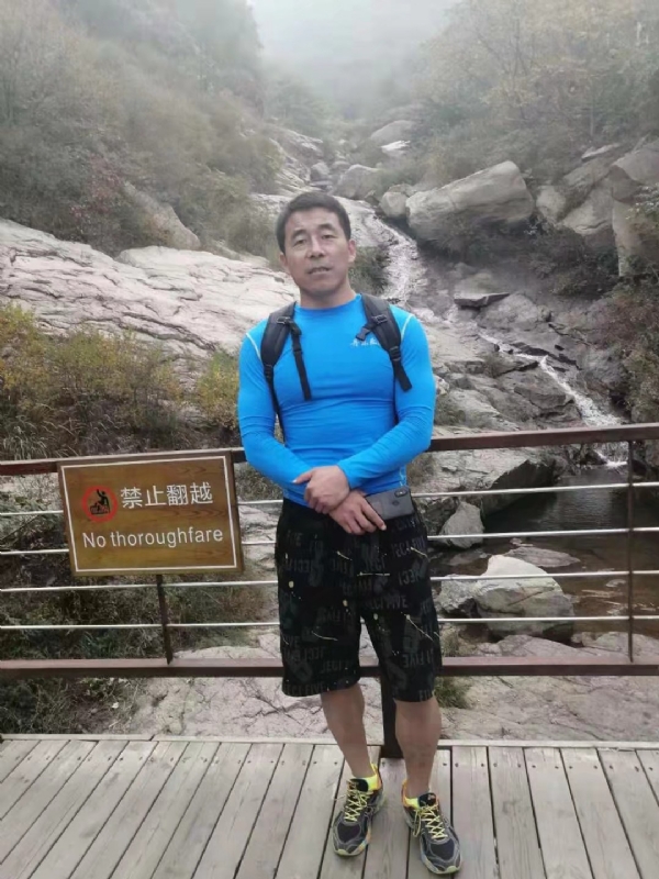 四季阳光的第一张照片--龙岩相亲网