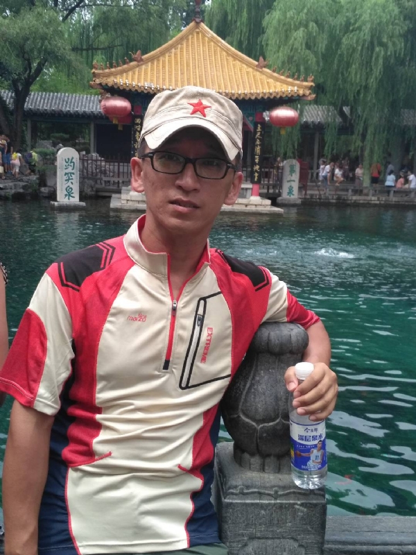 晓峰的第二张照片--龙岩相亲网