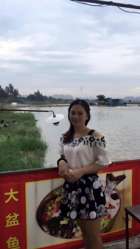 莹莹的第一张照片--龙岩相亲网
