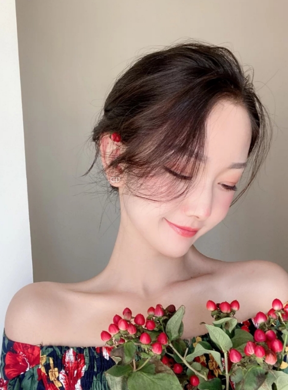 小诗vanessa的第二张照片--龙岩相亲网