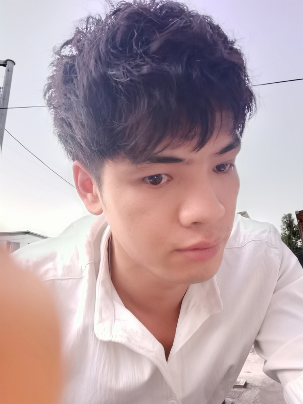 幕后老板的第三张照片--龙岩相亲网