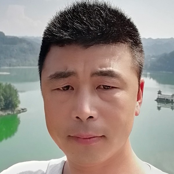 风雨天涯的第一张照片--龙岩相亲网