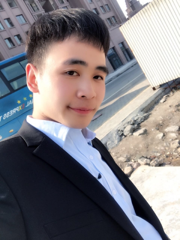 流浪者的第一张照片--龙岩相亲网