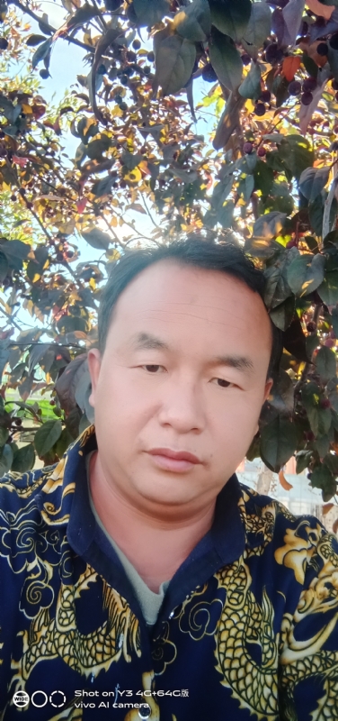 战狼的第一张照片--龙岩相亲网