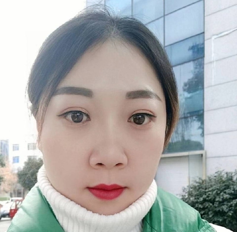 袁芳的第一张照片--龙岩相亲网
