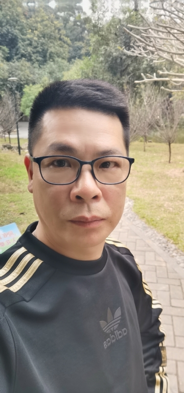 随缘的第一张照片--龙岩相亲网