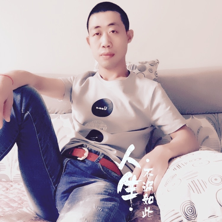 简单的爱的第一张照片--龙岩相亲网