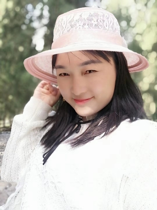 凤凰的第一张照片--龙岩相亲网