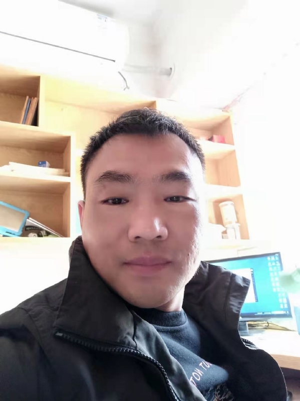 向前葱的第一张照片--龙岩相亲网