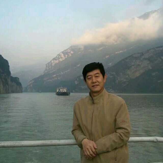 优秀善良1.78的第二张照片--龙岩相亲网