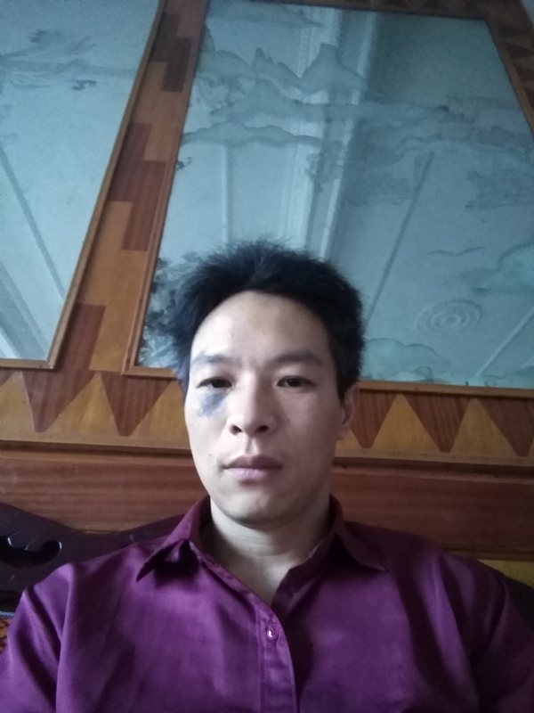 风中落叶的第一张照片--龙岩相亲网