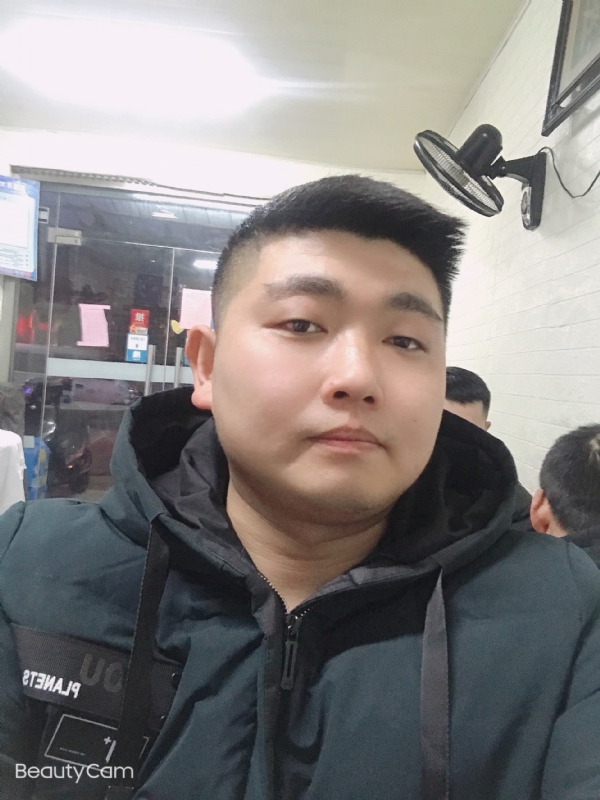 回忆是个小孩的第一张照片--龙岩相亲网