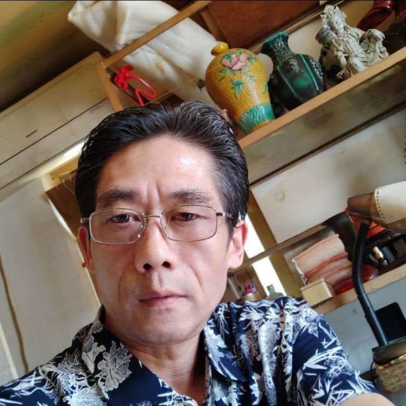 没有爱情也要飞渡一生的第一张照片--龙岩相亲网