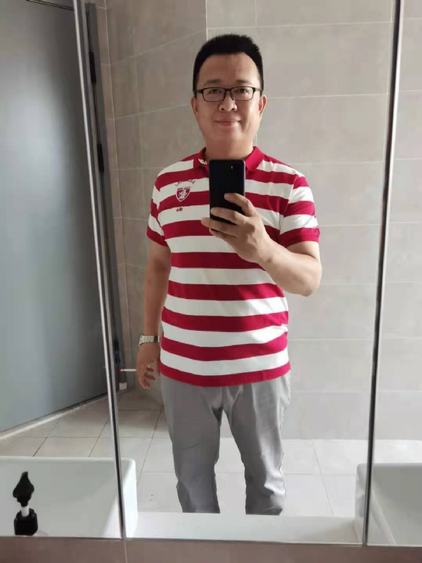 行走的打桩机的第一张照片--龙岩相亲网