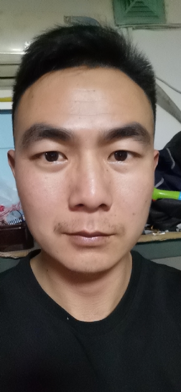 朴实无华的第一张照片--龙岩相亲网
