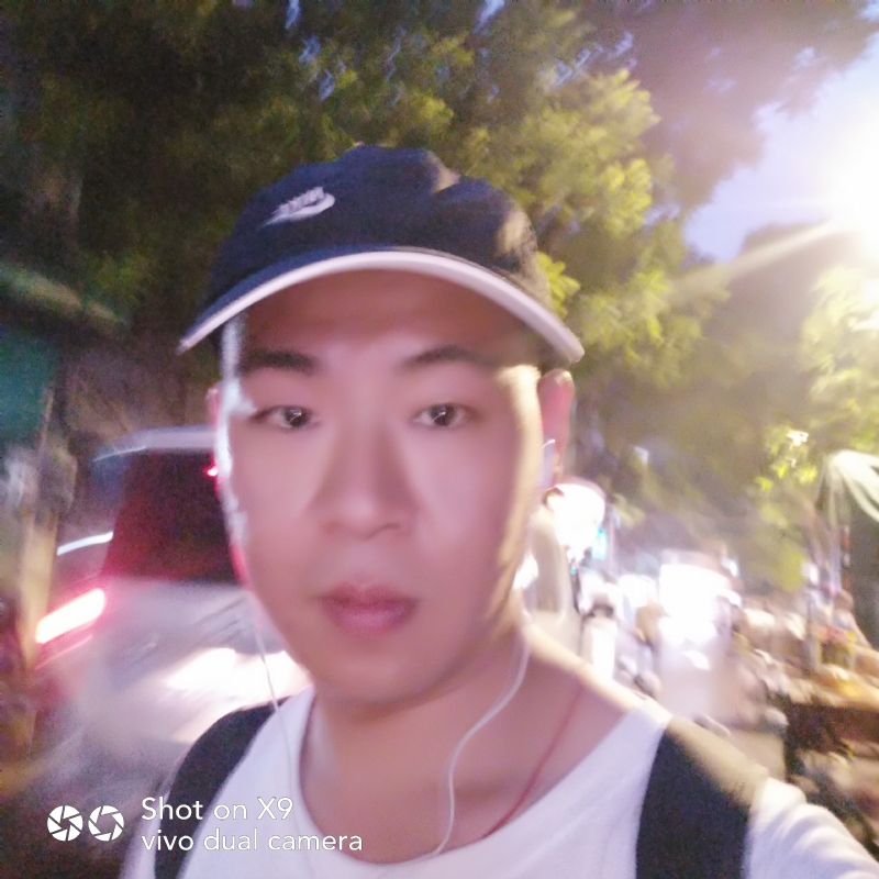 心跳男孩的第一张照片--龙岩相亲网