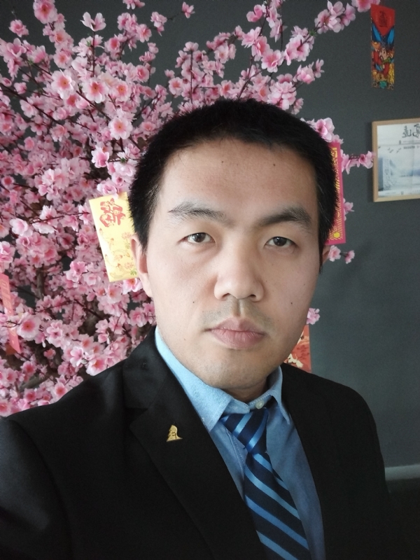 我就是个翻译的第二张照片--龙岩相亲网