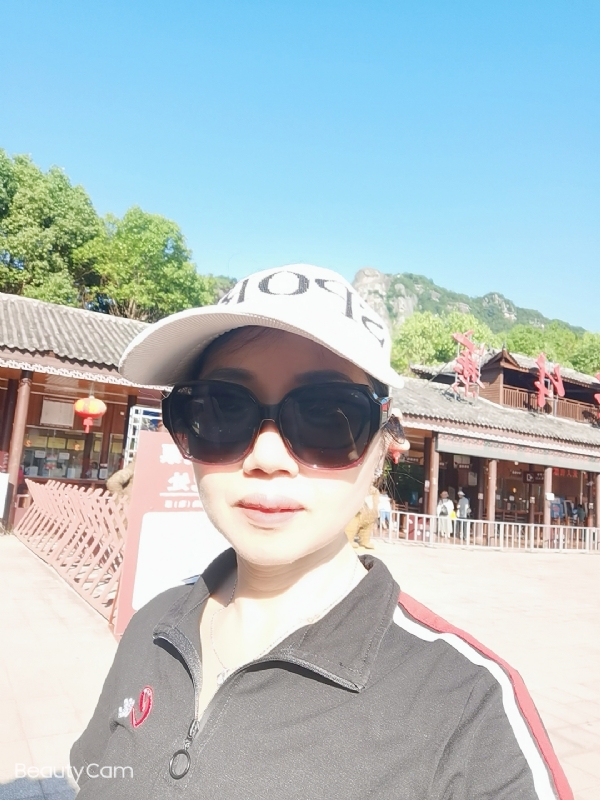 山百合的第一张照片--龙岩相亲网