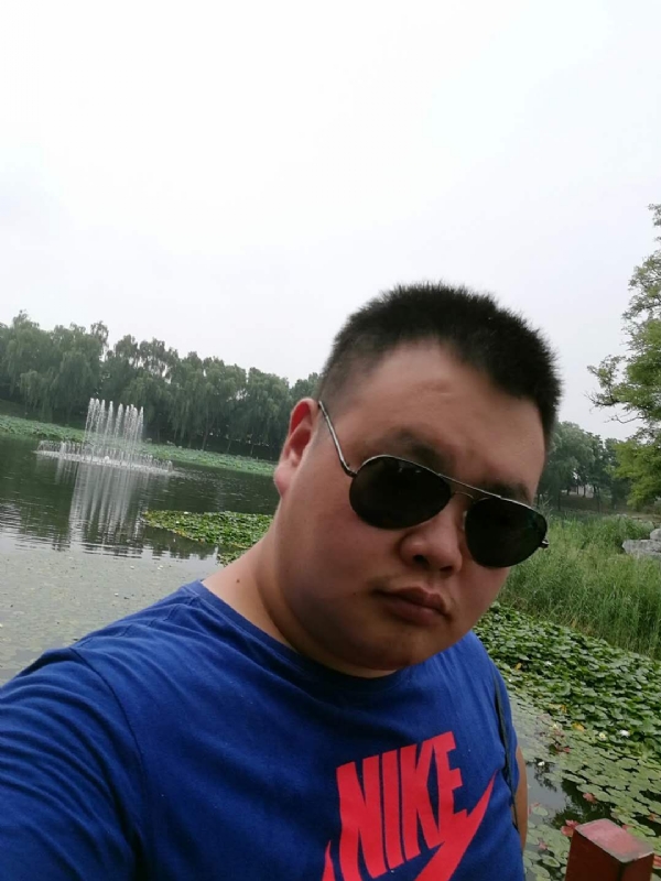 石头的第一张照片--龙岩相亲网