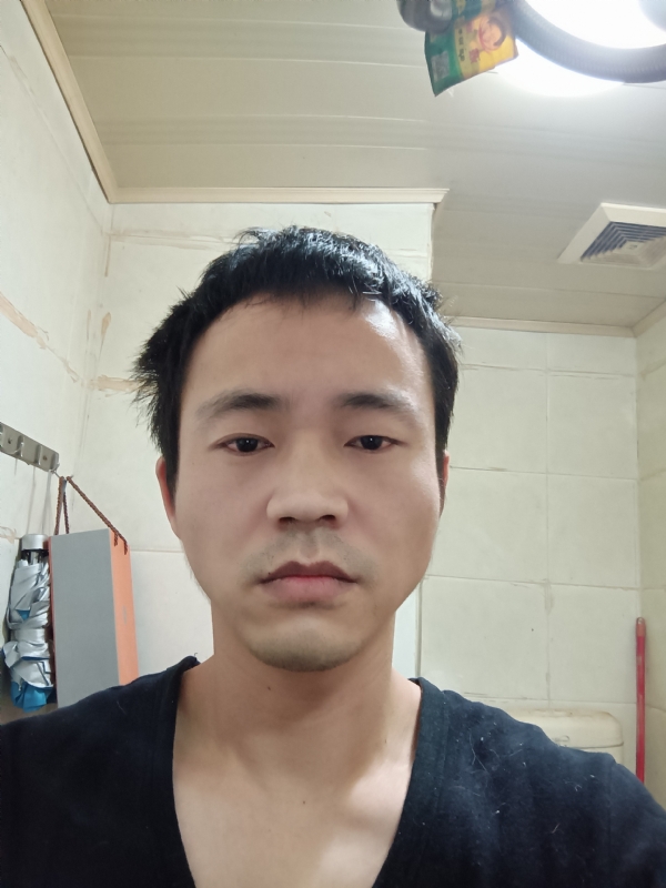 守望天空的第一张照片--龙岩相亲网