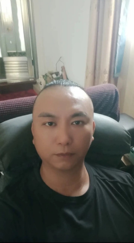 施逸森的第一张照片--龙岩相亲网
