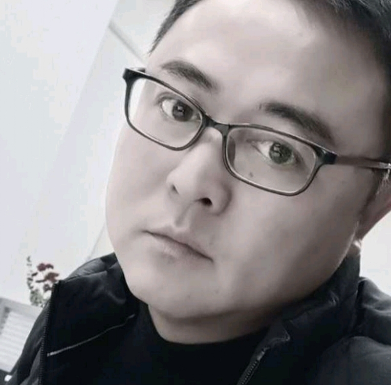 小石头的第二张照片--龙岩相亲网