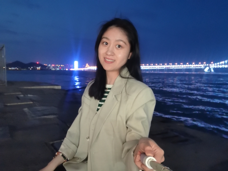 思洁的第一张照片--龙岩相亲网
