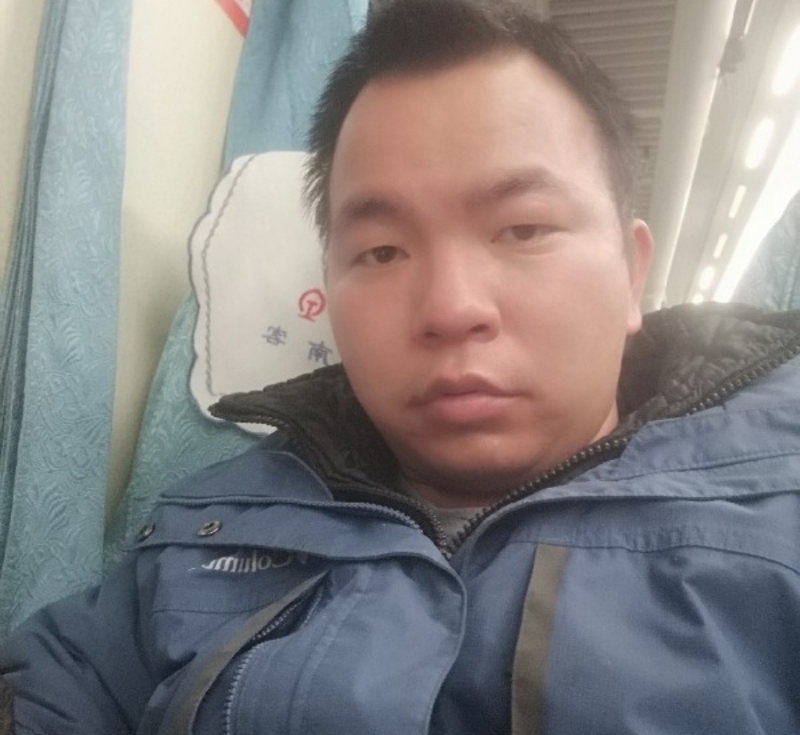 淡定的第一张照片--龙岩相亲网