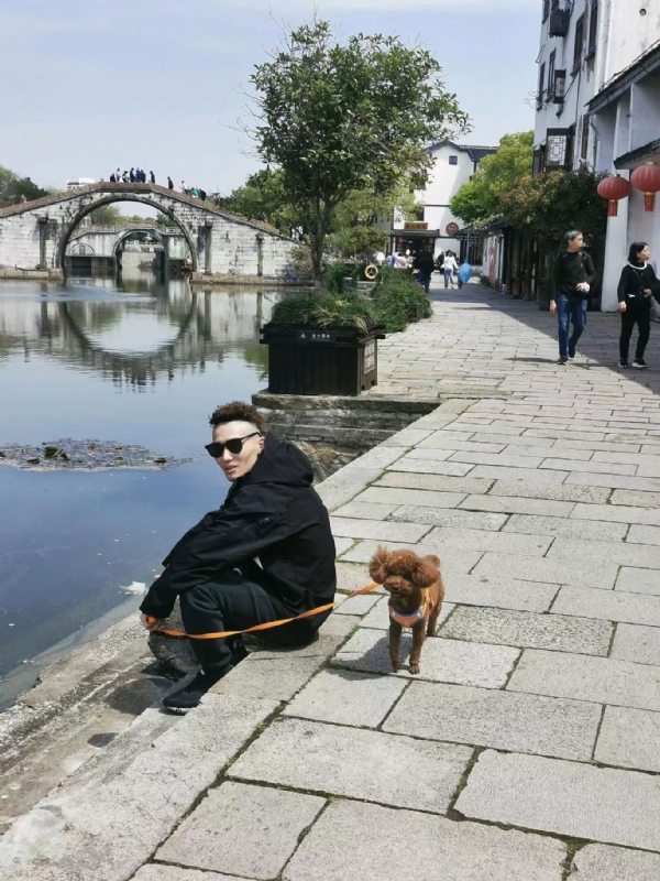皮卡丘的第一张照片--龙岩相亲网