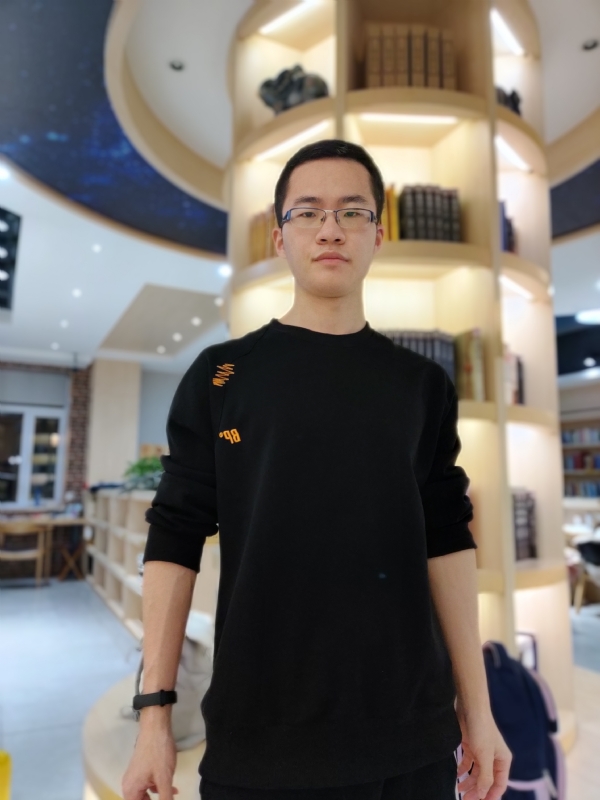 轩墨的第一张照片--龙岩相亲网