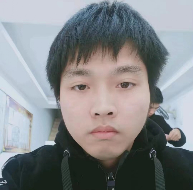 无奋斗不清春的第一张照片--龙岩相亲网