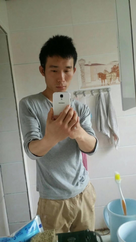 蔚蓝天空的第一张照片--龙岩相亲网