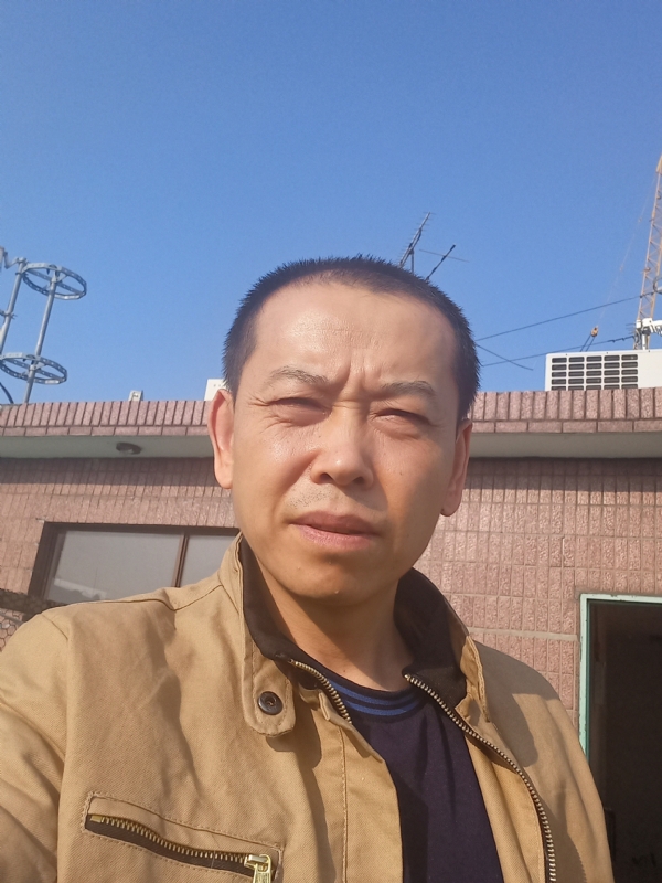 红尘逐浪的第一张照片--龙岩相亲网