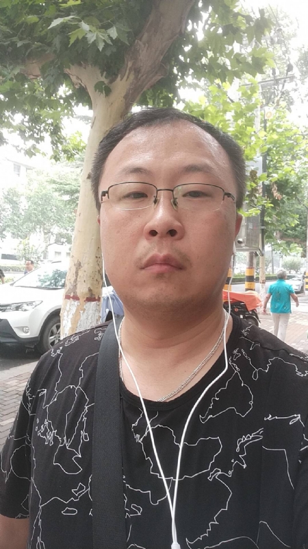 飘逸的星辰的第一张照片--龙岩相亲网