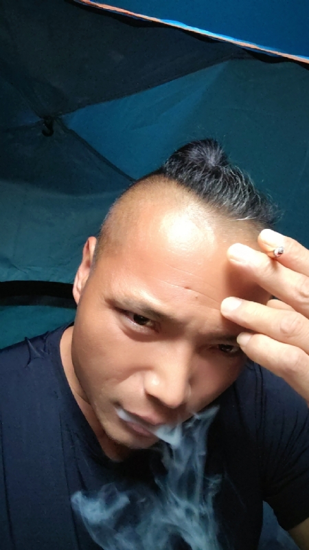 伯爵的第四张照片--龙岩相亲网