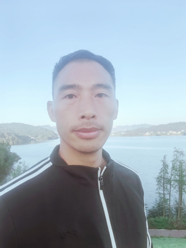 Runner的第一张照片--龙岩相亲网
