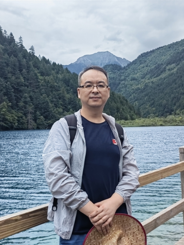 守望者的第二张照片--龙岩相亲网