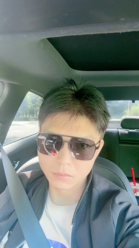 怀念的第一张照片--龙岩相亲网