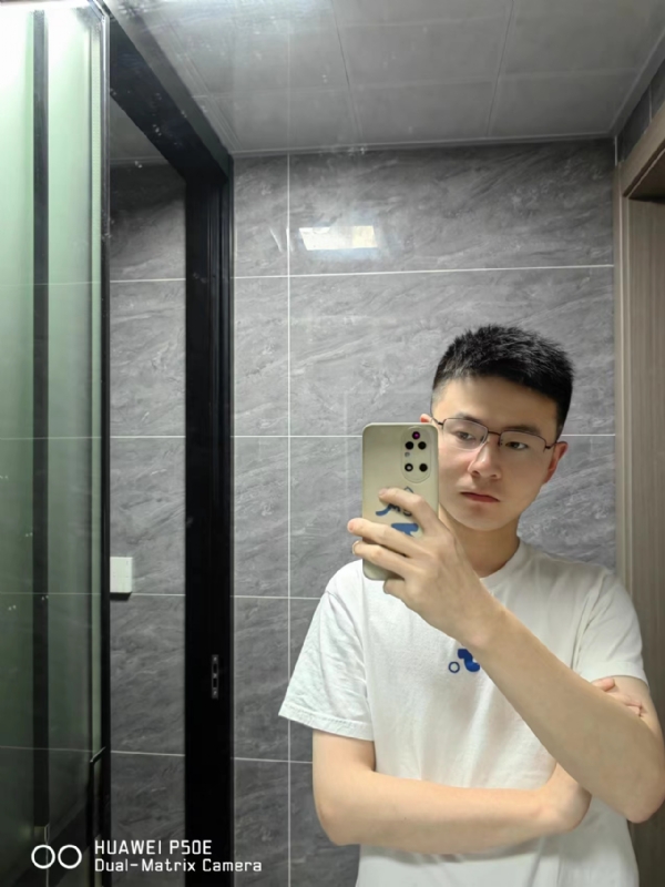 小潘的第一张照片--龙岩相亲网