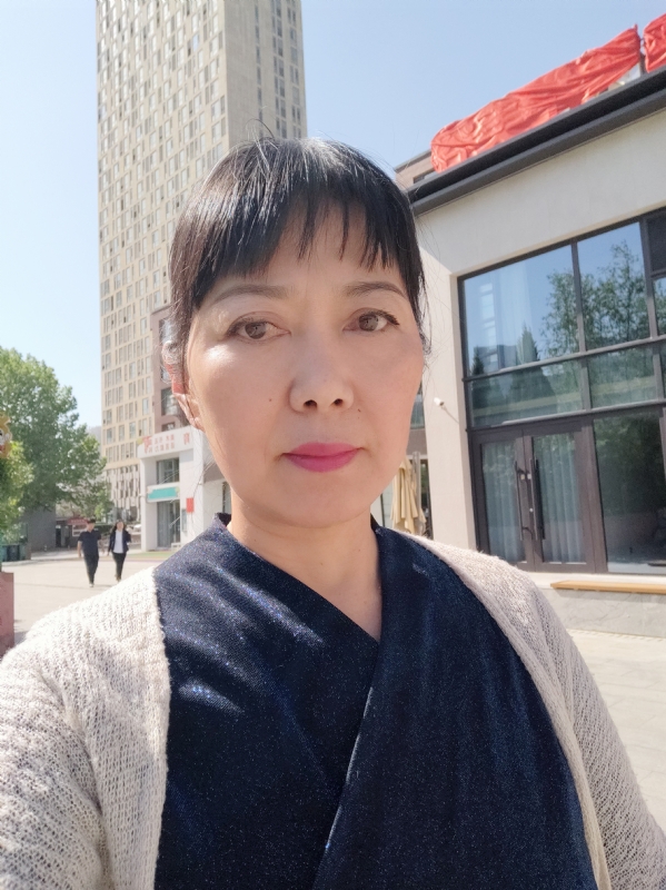 天山雪莲的第一张照片--龙岩相亲网