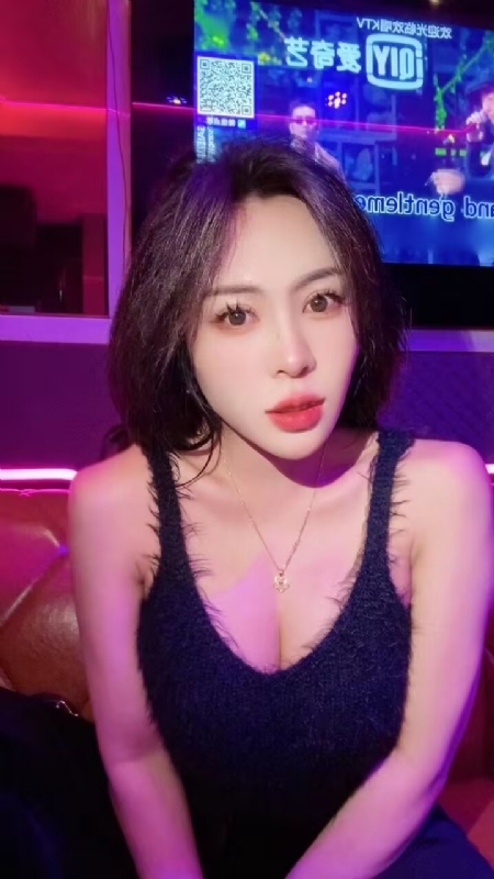 素素可月的第一张照片--龙岩相亲网