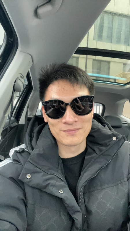 男孩的第一张照片--龙岩相亲网