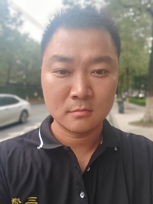独寂的第一张照片--龙岩相亲网