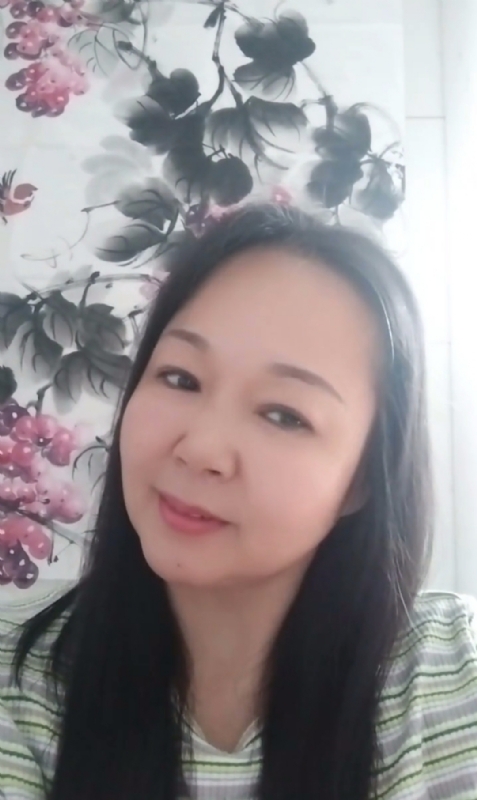 莲悦悦的第一张照片--龙岩相亲网