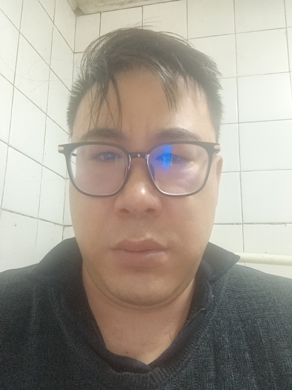 迷失自我的第一张照片--龙岩相亲网