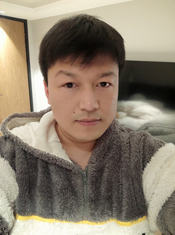 阳光依旧的第一张照片--龙岩相亲网
