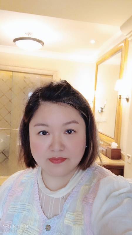 衎静玲瓏的第二张照片--龙岩相亲网